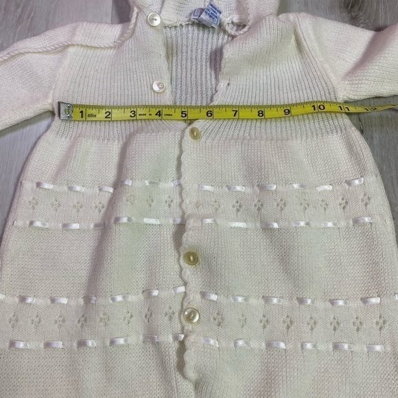 Vintage All Mine Ivory Closed Bottom Baby Gown W/Ribbon Detail, No size tag - Picture 6 of 7